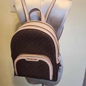 MICHAEL KORS BACKPACK